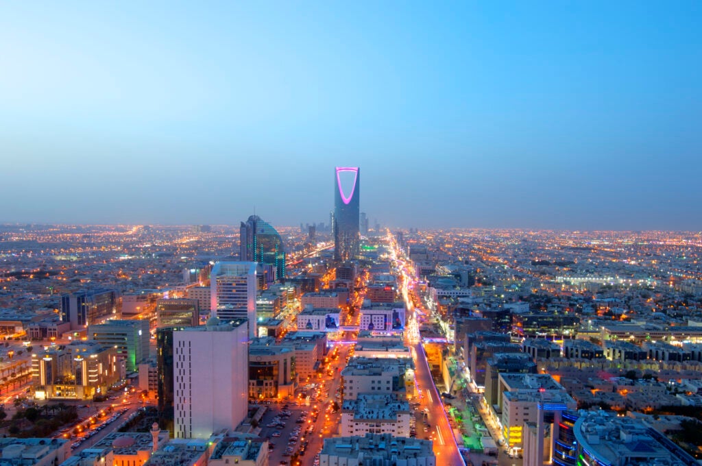 Edmond de Rothschild lancia una nuova strategia sul debito infrastrutturale in Arabia Saudita