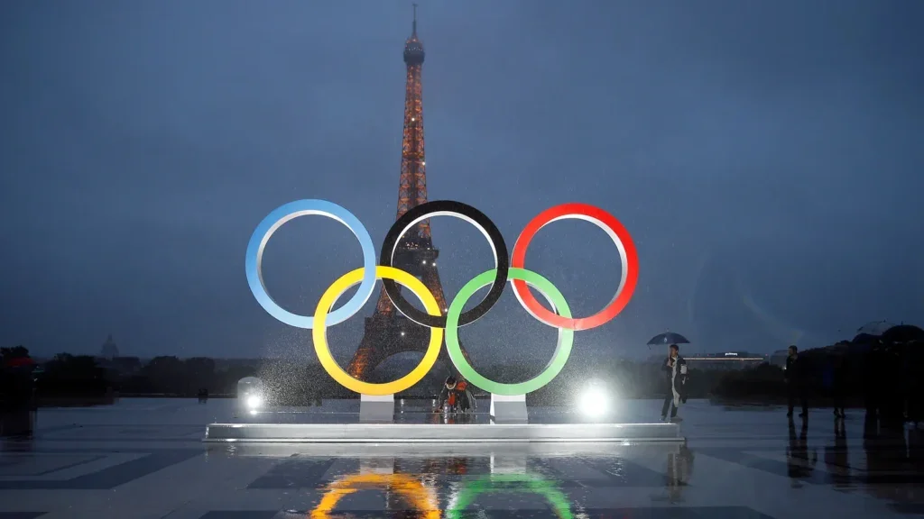 L’Italia trionfa nella scherma femminile: è oro olimpico in Francia