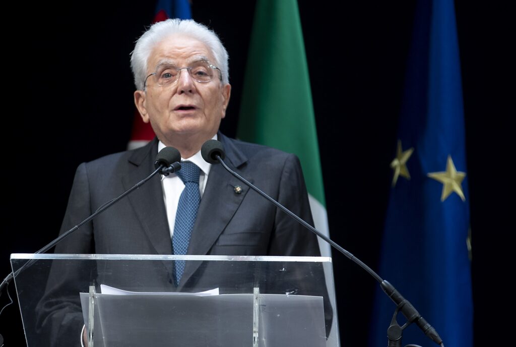 Mattarella in video a Cernobbio: “Italia debitore onorabile, ma l’Ue attui la riforma finanziaria”