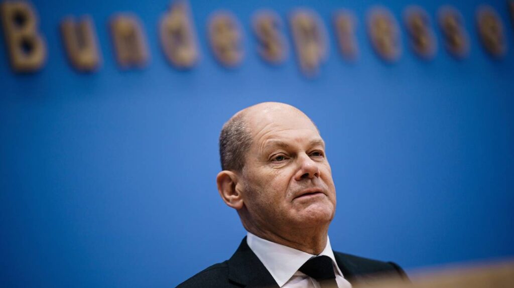 Commerzbank-UniCredit, il cancelliere Scholz: “Atti ostili non sono cosa buona per le banche”