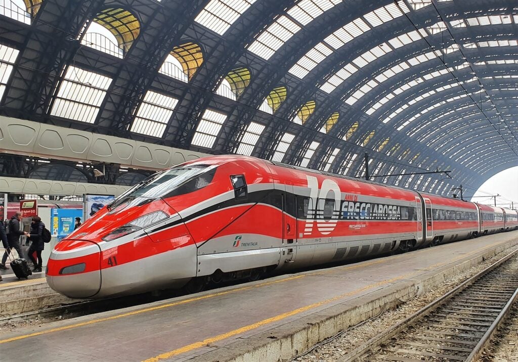 Trenitalia presenta il Frecciarossa 1000: sostenibilità a 360 km/h