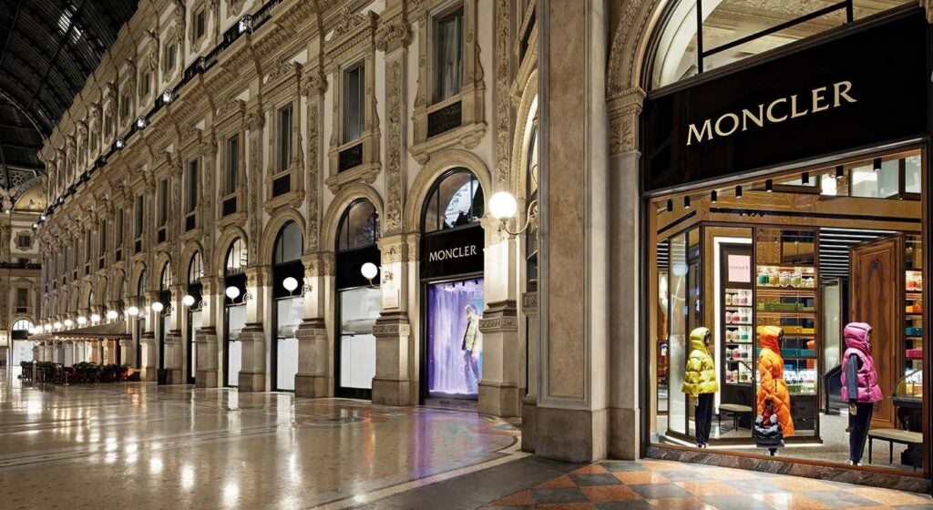 Moncler vola in Borsa dopo entrata gruppo francese Lvmh nella holding di controllo