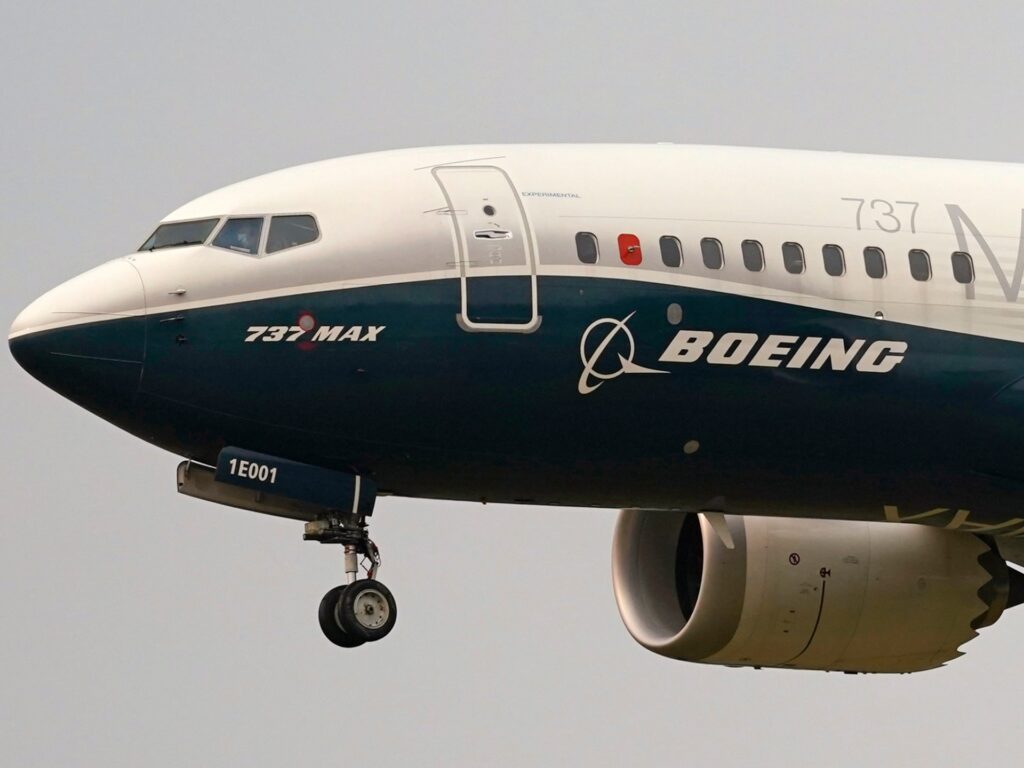 Boeing, in crisi, lancia un maxi collocamento azionario fino a 19 miliardi di dollari