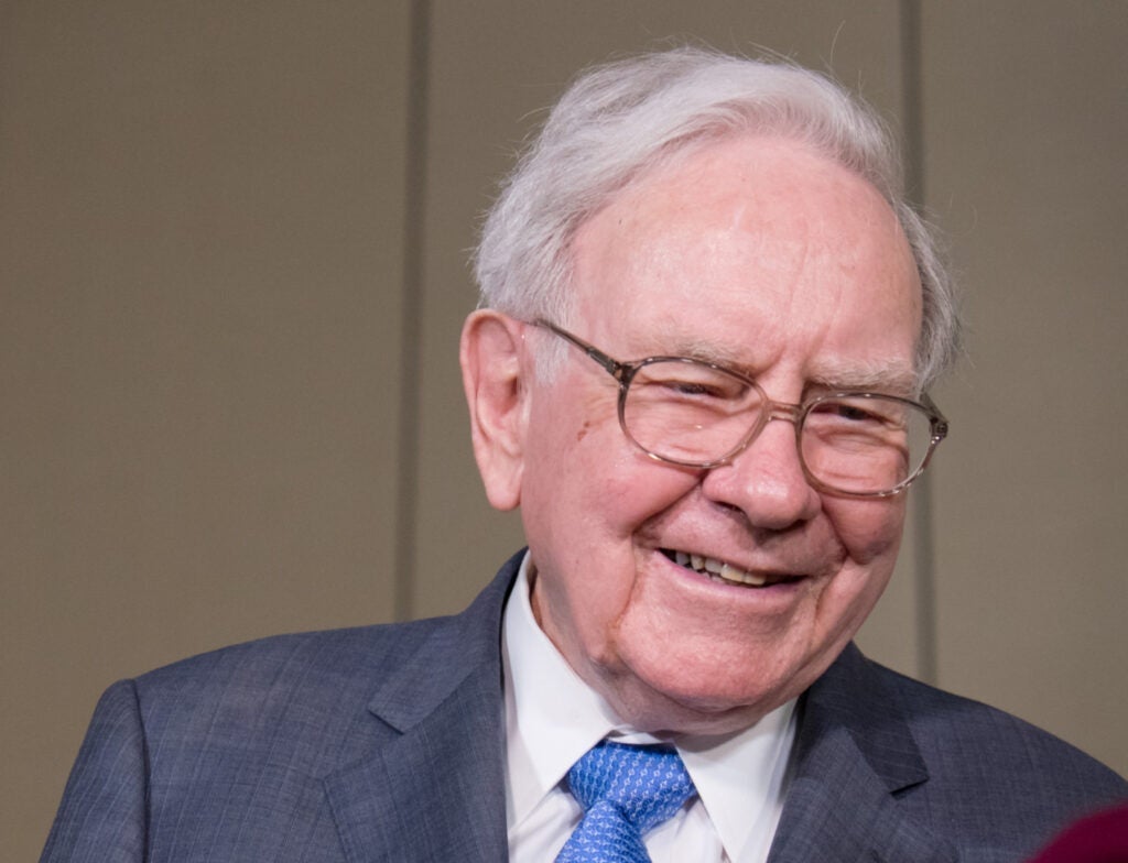 Warren Buffett ha truccato il sistema? La sua dieta folle (e una scommessa da $10.000)