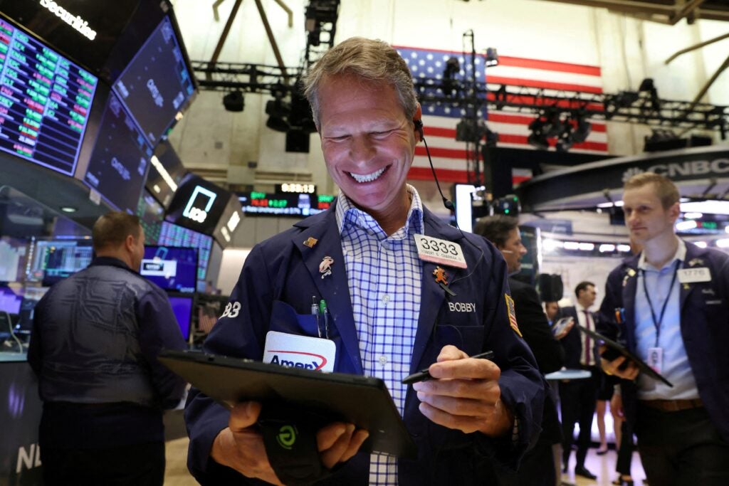 Altro che recessione, Wall Street può guadagnare ancora un 10% nel 2025