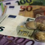 1° Maggio: se lavori in Italia, ecco quanto ti spetta in più in busta paga 1° Maggio: se lavori in Italia, ecco quanto ti spetta in più in busta paga