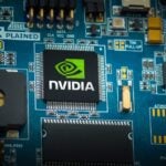 Guerra AI: Nvidia attacca Anthropic sulle restrizioni per la Cina. Chi ha ragione? Guerra AI: Nvidia attacca Anthropic sulle restrizioni per la Cina. Chi ha ragione?