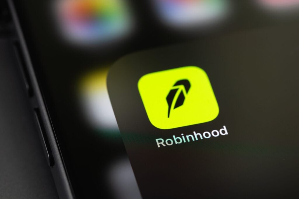 Robinhood continua a stupire: ecco la nuova rivoluzione nel trading al dettaglio Robinhood continua a stupire: ecco la nuova rivoluzione nel trading al dettaglio