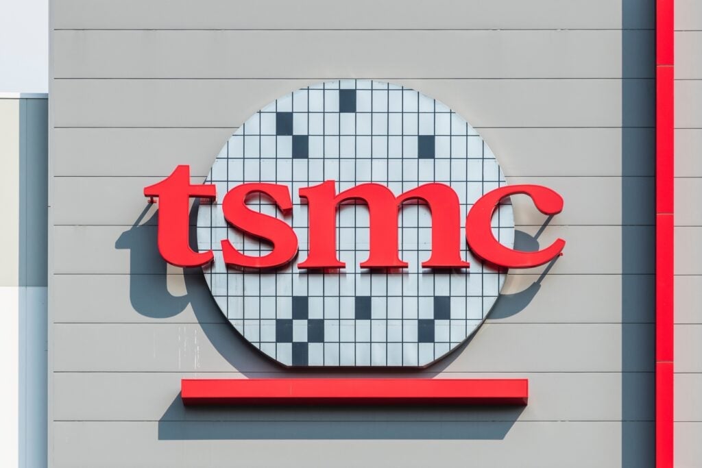 TSMC asfalta il Nasdaq (+54%): il segreto dietro il rally del re dei chip TSMC asfalta il Nasdaq (+54%): il segreto dietro il rally del re dei chip