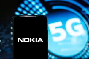 Nokia e Nvidia lanciano la prima piattaforma AI-RAN commerciale: la rete 5G e 6G raddoppierà la sua capacità