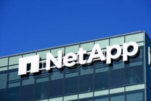 NetAppの株価が第2四半期の収益が予想を上回った後に4%以上上昇