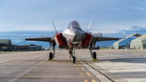 トランプの「アメとムチ」防衛政策：1.5兆ドルの予算に対して最も価格が手頃な株はどれか？