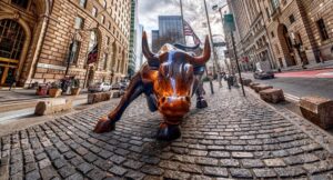 トップアナリストがS&P 500、ナスダック100、ダウ・ジョーンズが暴落している理由を説明