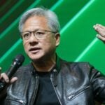 젠슨 황의 테슬라 칭찬···“모든 자동차는 언젠가 자율주행 기능 갖추어야”