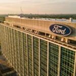 로보택시는 잊어라 – 포드, 테슬라의 가치 평가 문제에 직접 개입