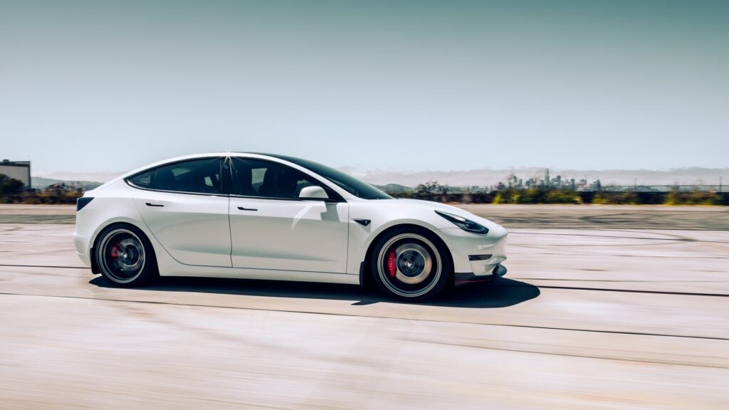 테슬라, 연방 전기차 세액공제 종료 다가오는 가운데 미국 내 모델Y 재고 부족 테슬라, 연방 전기차 세액공제 종료 다가오는 가운데 미국 내 모델Y 재고 부족