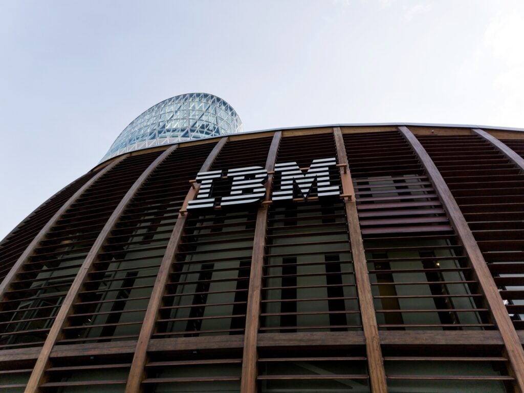 트럼프의 양자 투자 관심, IBM 매출 선두에 주목 트럼프의 양자 투자 관심, IBM 매출 선두에 주목