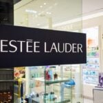 에스티 로더, 7천명 감원하며 이익 강화할 계획 공개