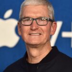 팀 쿡이 CEO가 된 시점에 1,000달러를 애플 주식에 투자했다면 지금 얼마나 가지고 있을까?