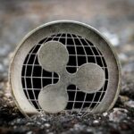 XRP 9% 급락 중···2.38달러 하방 돌파 시 25% 급락 가능성