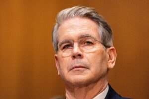 스콧 베센트 “일론 머스크, 위대한 기업가 중 한 명…1조 달러 보상안은 주주들이 결정할 사항”