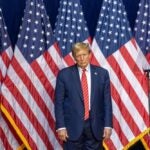 트럼프 지지율 사상 최저치 기록···유권자들, 공화당에 정부 셧다운 책임