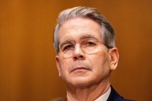 스콧 베센트, 트럼프의 2천 달러 관세 배당금은 ‘근로자 가구 위한 것’