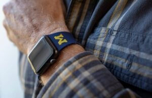 애플, 마시모의 혈중 산소 센서 특허 침해로 6억3400만 달러 배상 판결