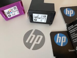 HP, 해고 소식과 부진한 가이던스에 주가 5% 하락 HP, 해고 소식과 부진한 가이던스에 주가 5% 하락